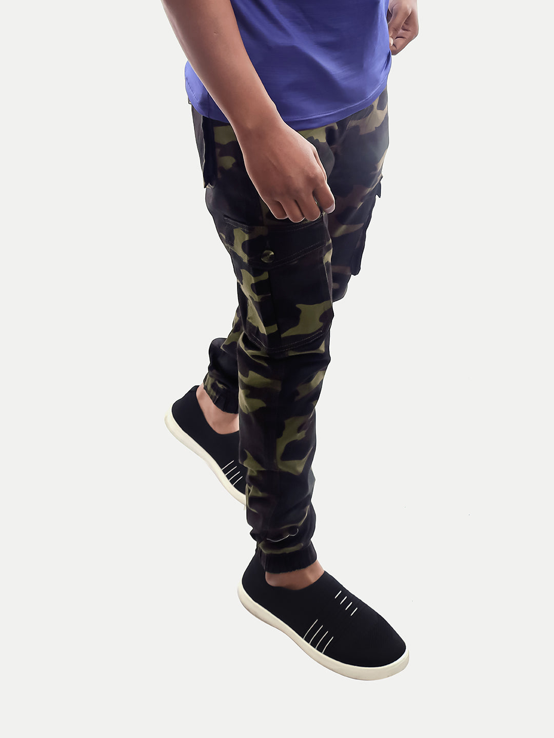 Radprix Men Green Camo Printed Cotton Cargo Joggers