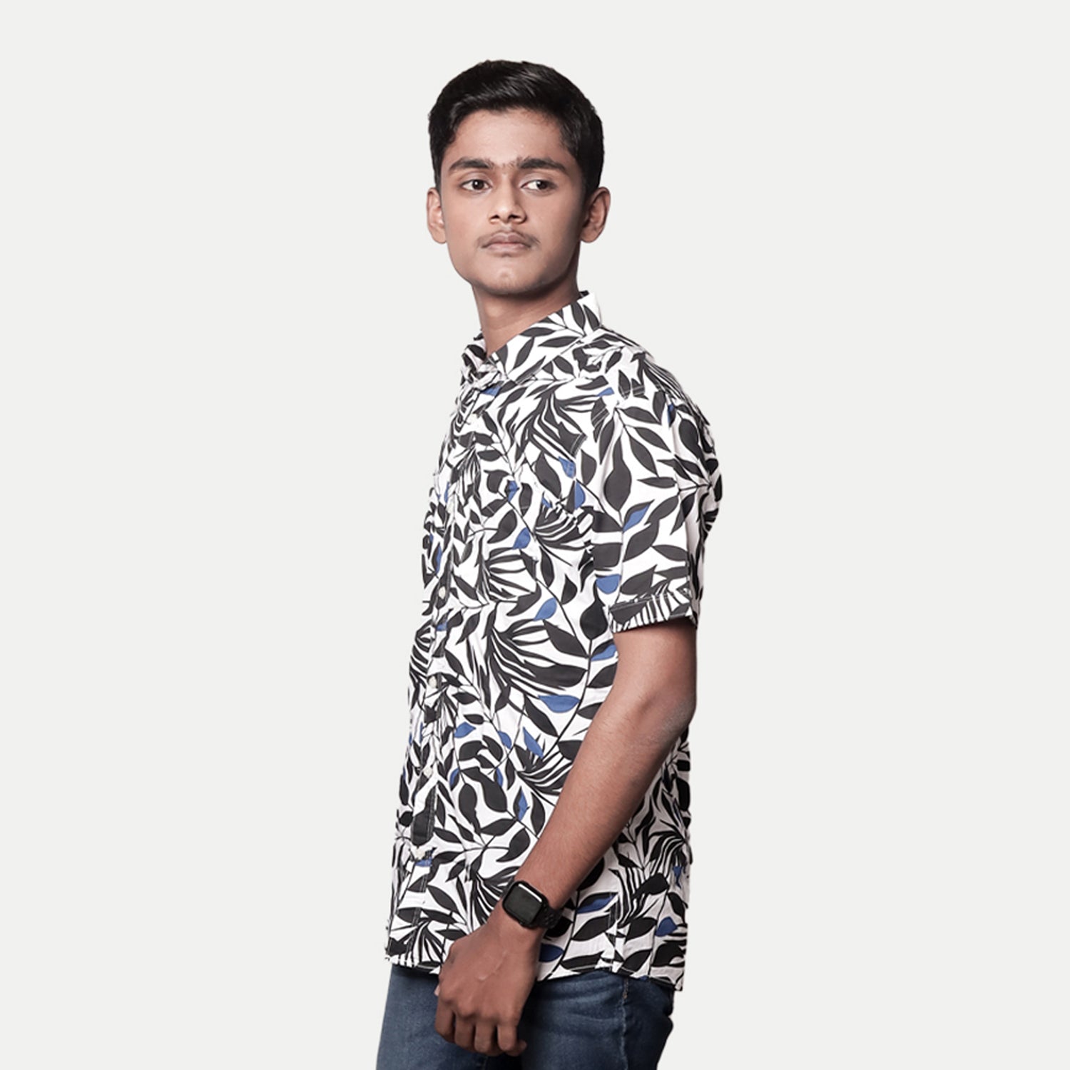 Radprix Men All-Over Black and White Floral Printed Casual Cotton Shirt