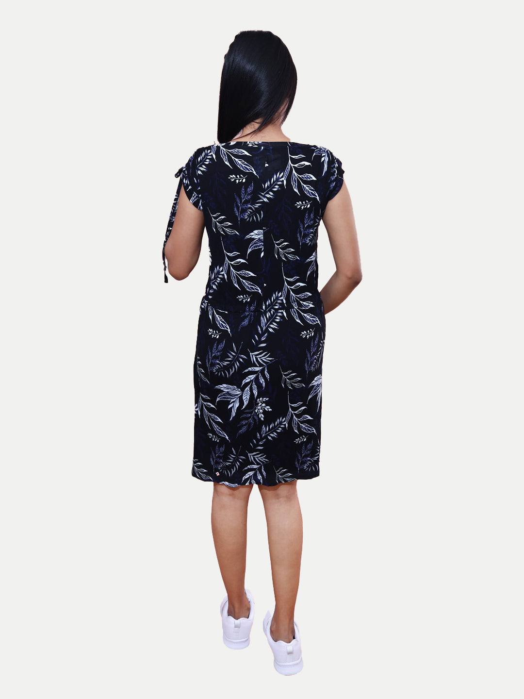 Radprix Women Printed Black Midi Dress