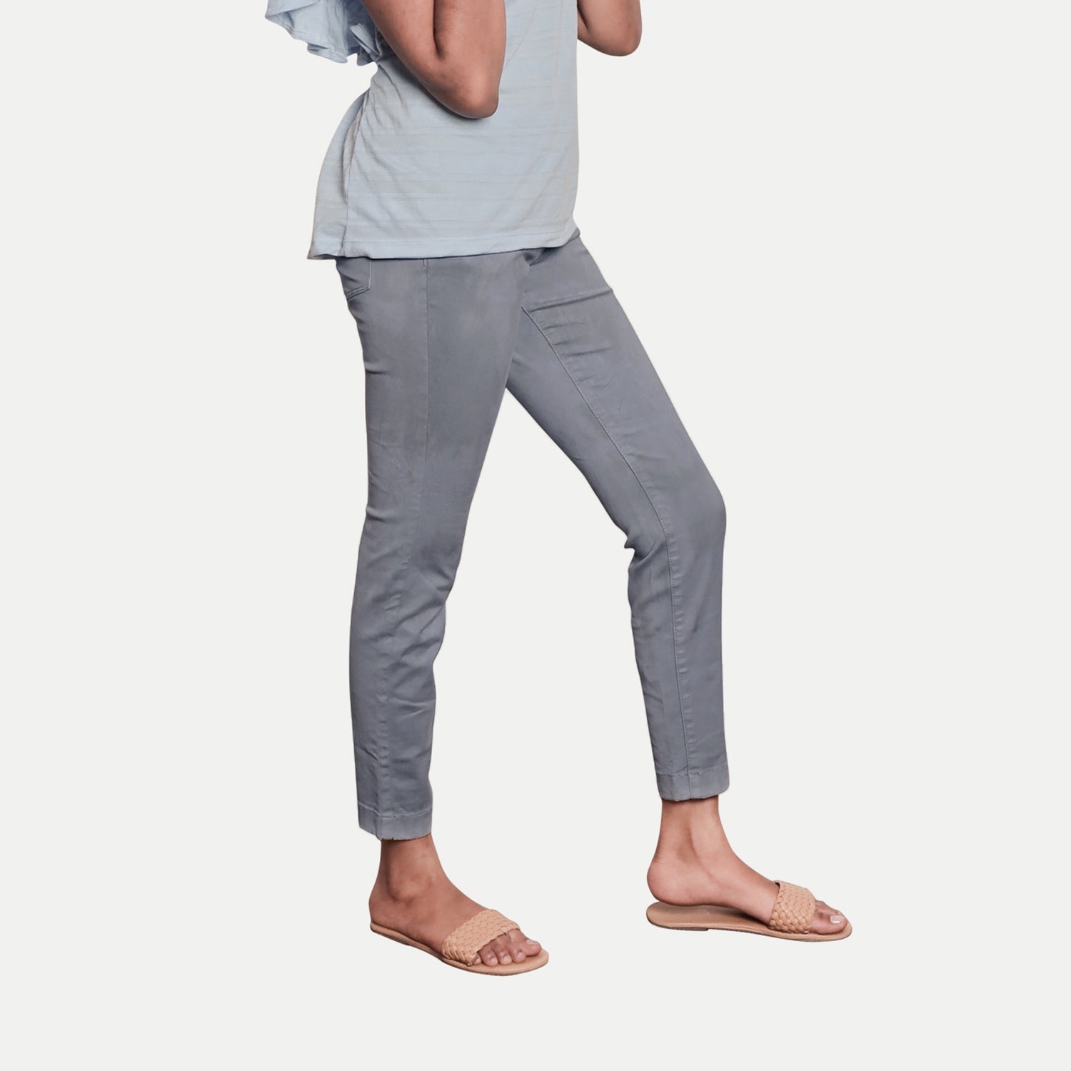 Radprix Women Grey Capri Pants